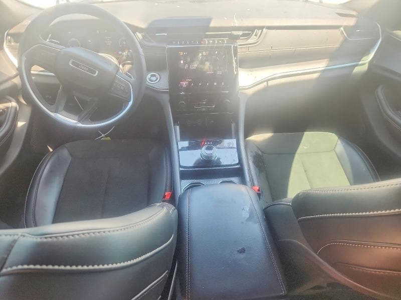 2025 JEEP GRAND CHEROKEE LAREDO 8