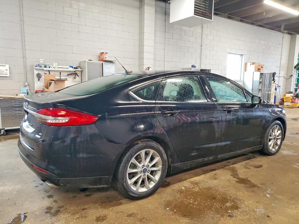 2017 FORD FUSION SE 3