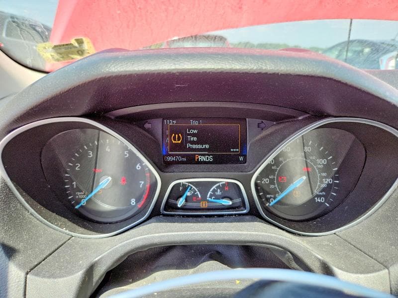 2017 FORD FOCUS SE 9