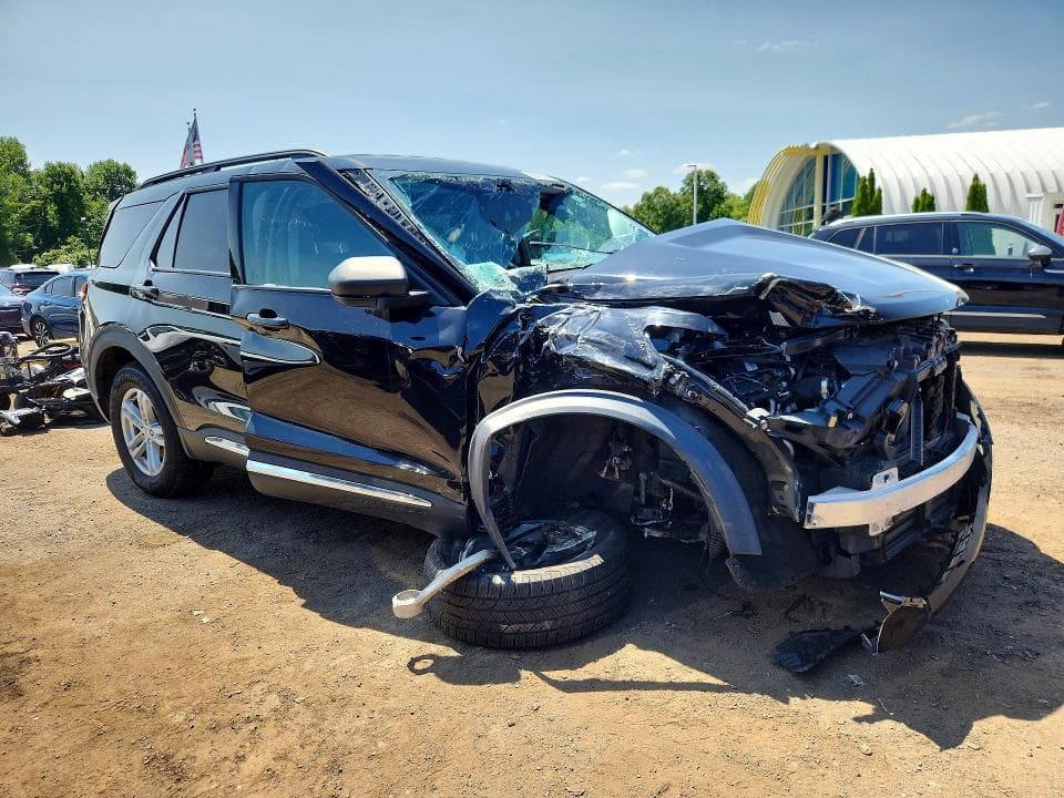 2023 FORD EXPLORER XLT 4