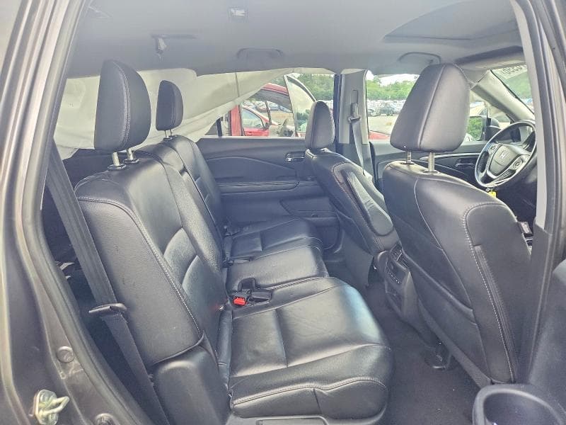 2017 HONDA PILOT EXL 11