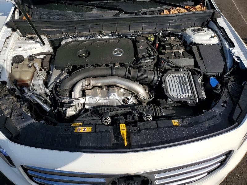 2025 MERCEDES-BENZ GLB 250 12