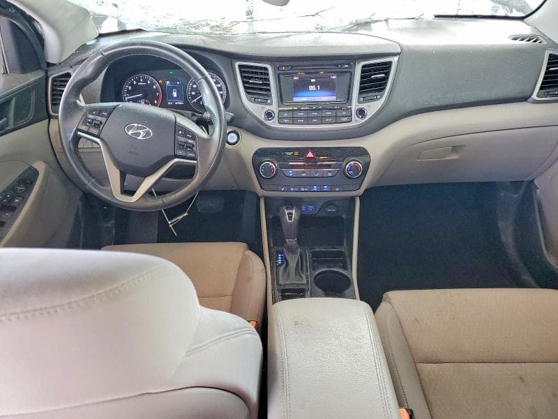 2017 HYUNDAI TUCSON SPORT 8