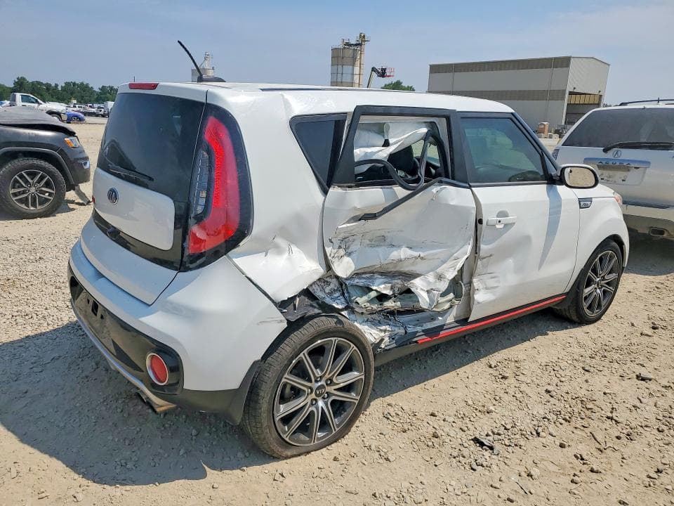 2018 KIA SOUL ! 3