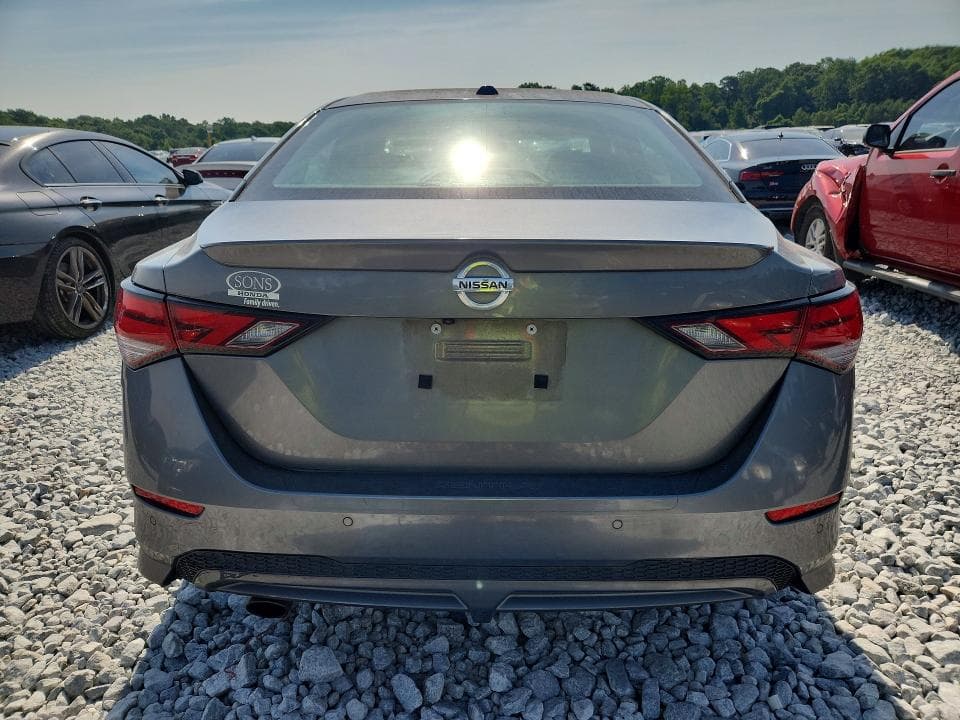 2021 NISSAN SENTRA SR 6