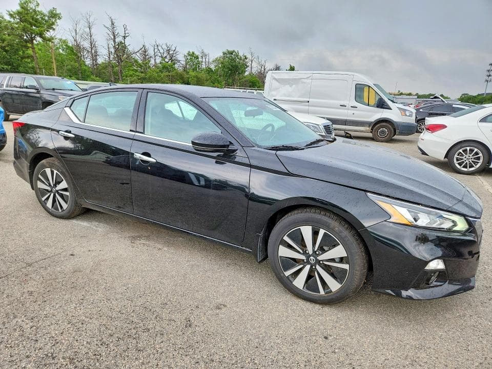 2021 NISSAN ALTIMA SL 4
