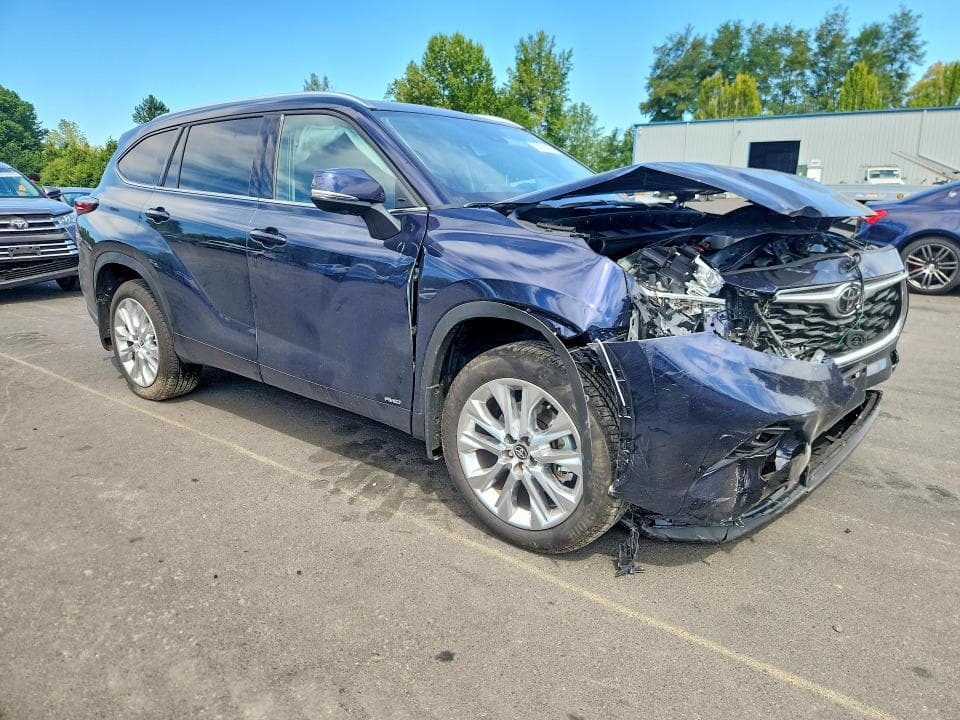 2026 TOYOTA HIGHLANDER HYBRID LIMITED 4