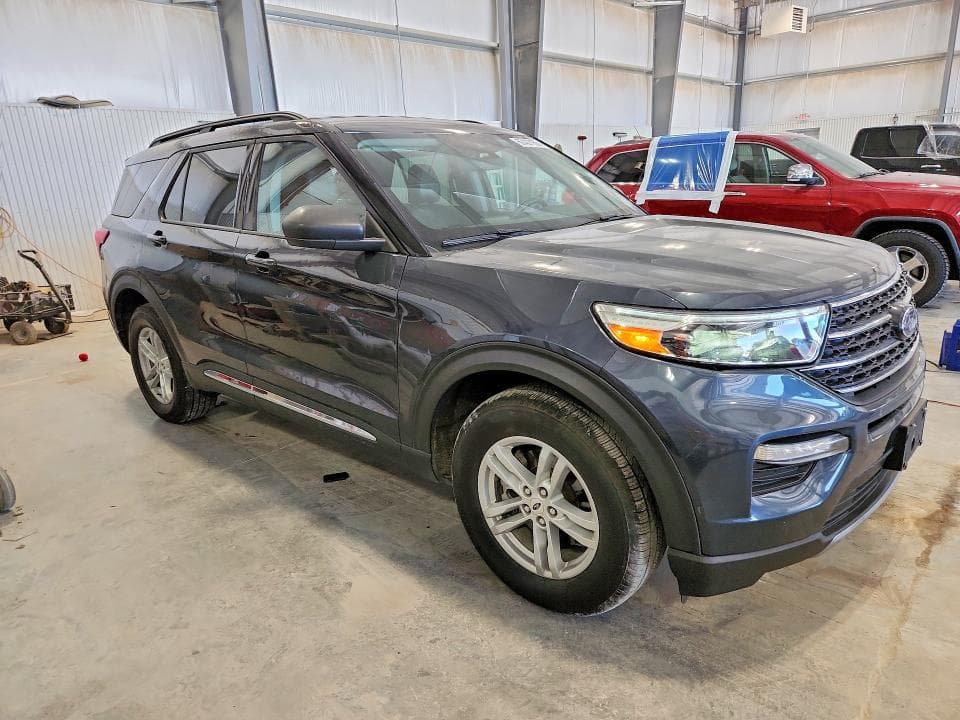 2023 FORD EXPLORER XLT 4