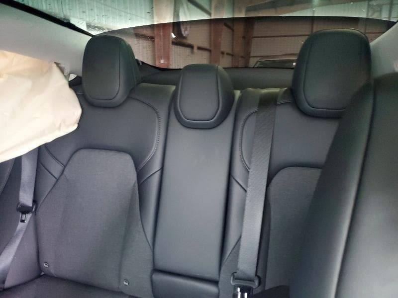 2026 TESLA MODEL 3 10