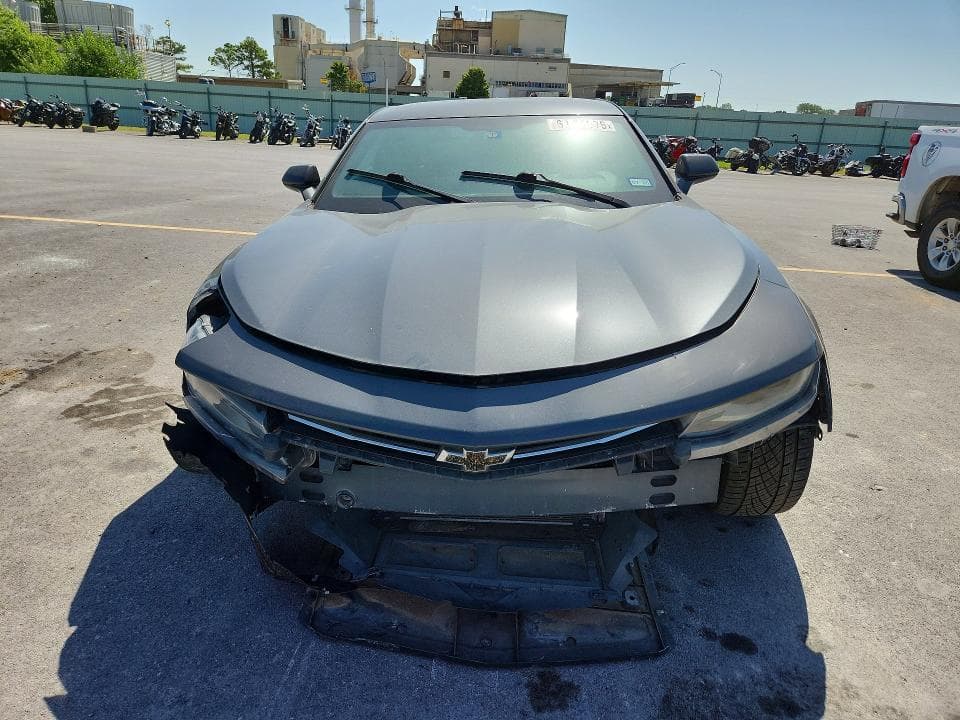2018 CHEVROLET CAMARO LT 5