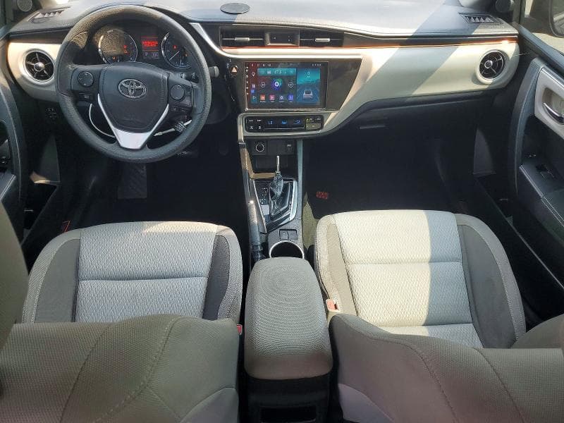 2019 TOYOTA COROLLA LE 8