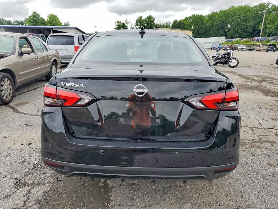 2025 NISSAN VERSA SV 6