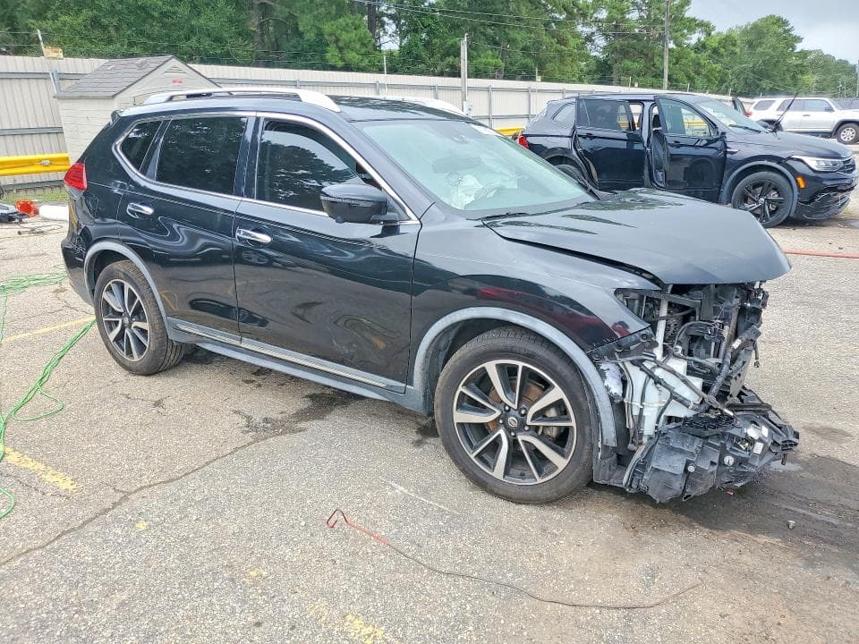 2017 NISSAN ROGUE SL 4