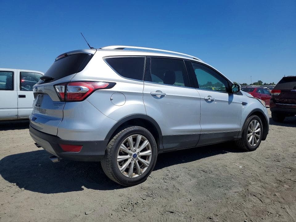2018 FORD ESCAPE TITANIUM 3