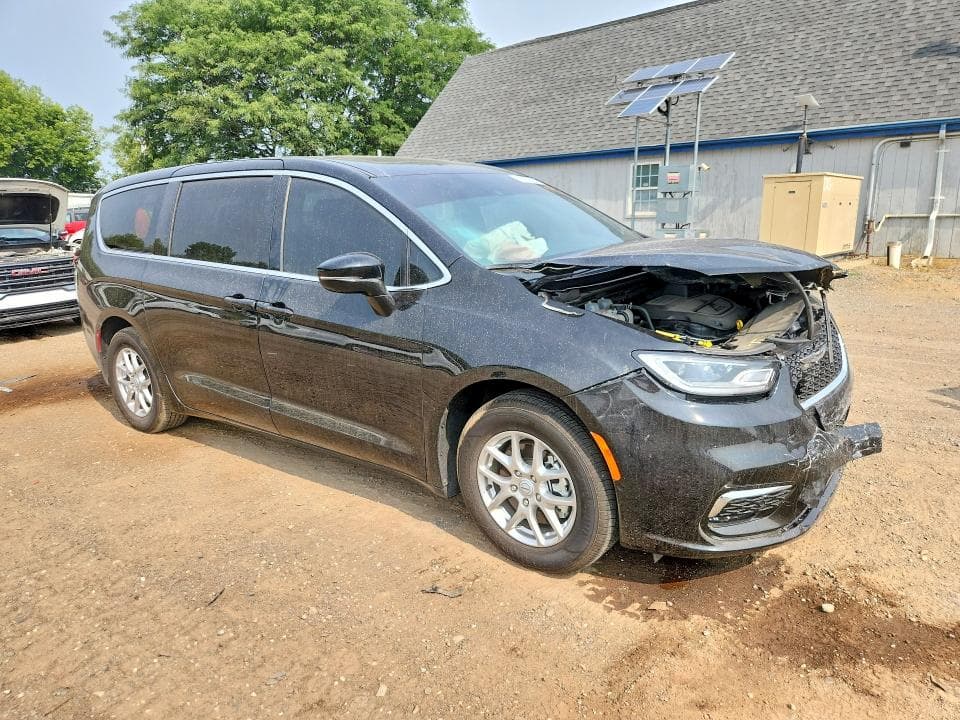 2026 CHRYSLER PACIFICA SELECT 4