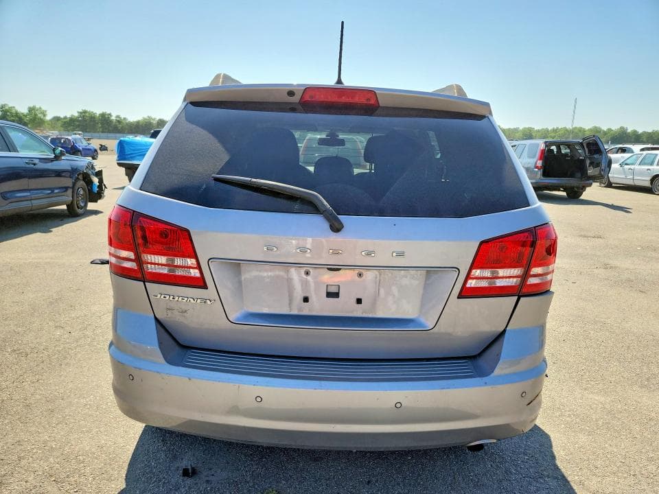 2020 DODGE JOURNEY SE 6