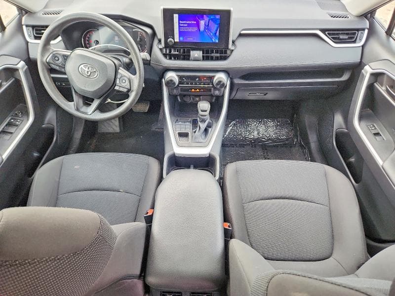 2023 TOYOTA RAV4 LE 8