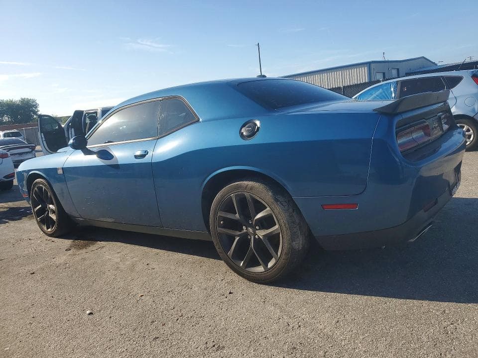 2020 DODGE CHALLENGER SXT 2
