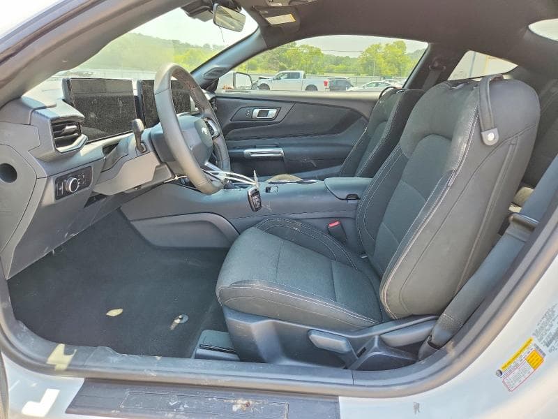2026 FORD MUSTANG BASE 7