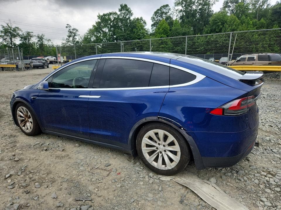 2021 TESLA MODEL X 2