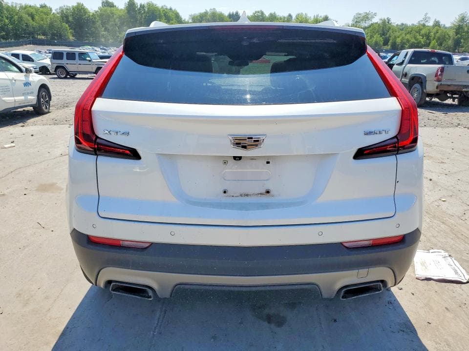 2019 CADILLAC XT4 6