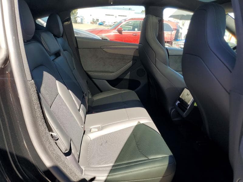 2026 TESLA MODEL Y 11