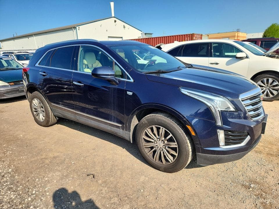 2017 CADILLAC XT5 LUXURY 4