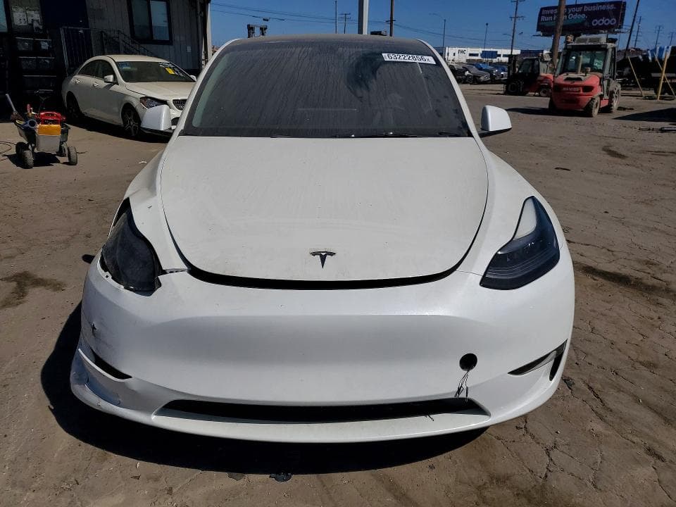 2023 TESLA MODEL Y 5