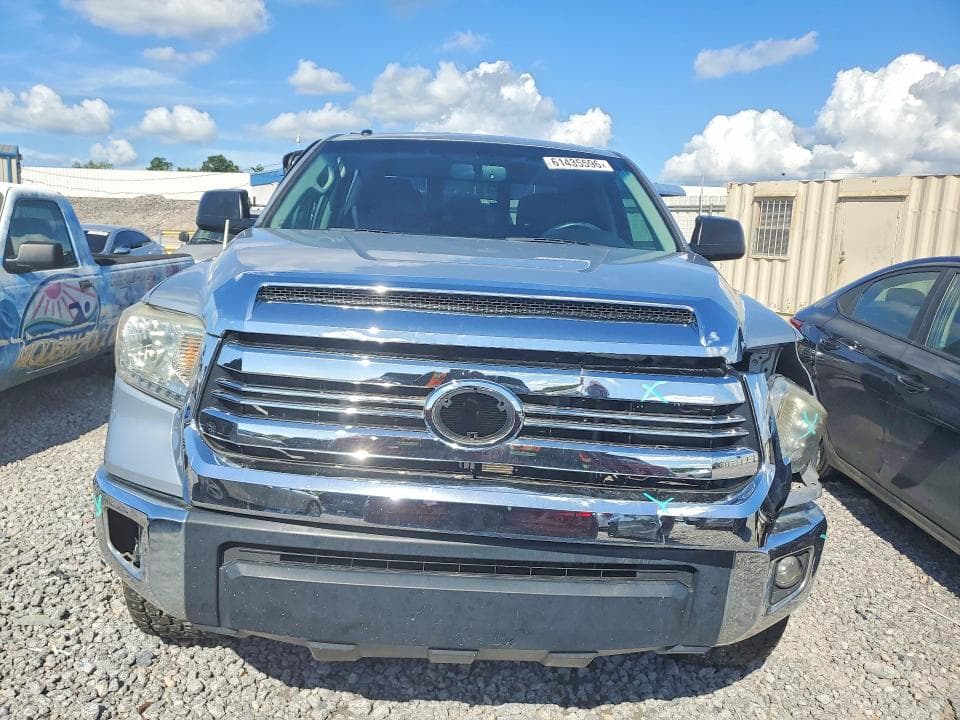 2017 TOYOTA TUNDRA SR5 5