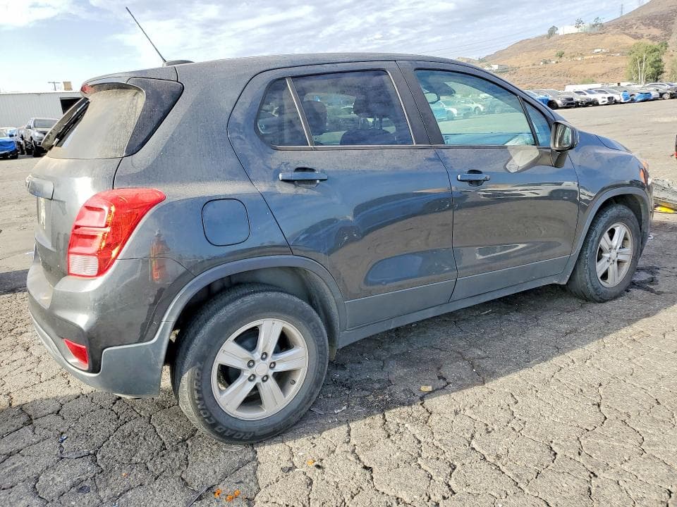 2020 CHEVROLET TRAX LS 3