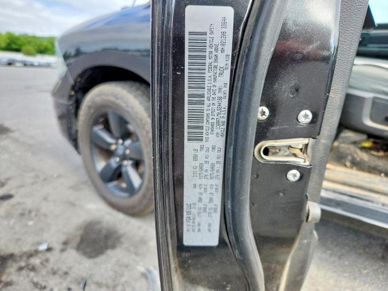 2018 RAM 1500 SLT 12