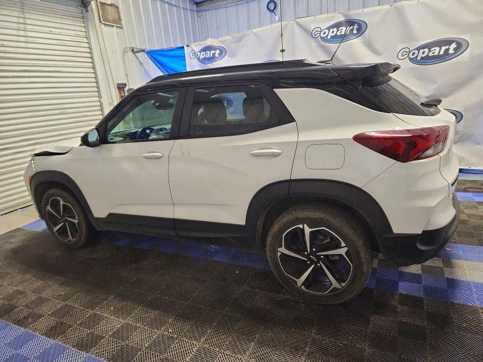 2021 CHEVROLET TRAILBLAZER RS 2