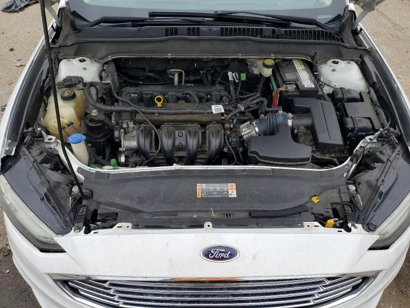 2017 FORD FUSION SE 11