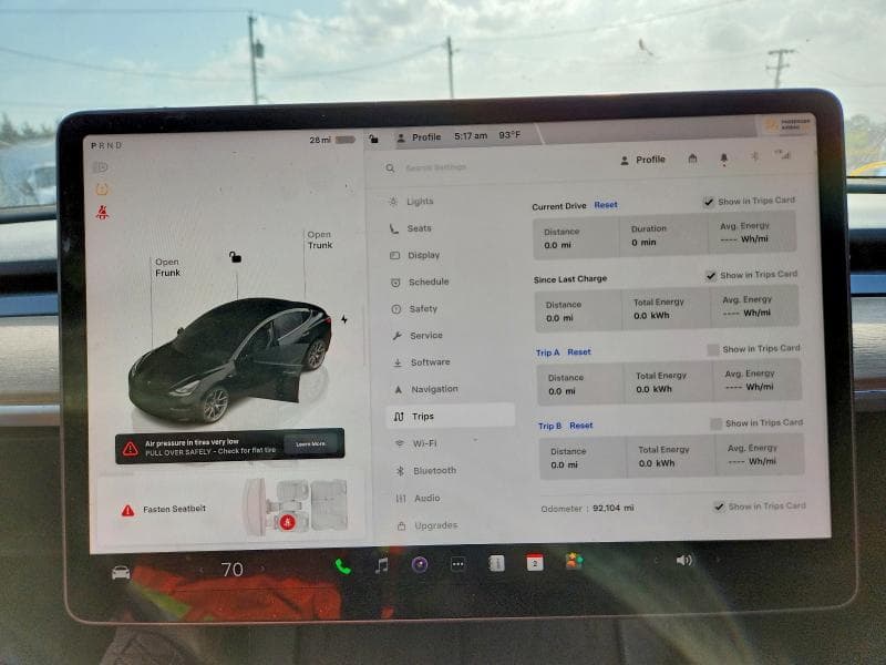 2022 TESLA MODEL 3 9