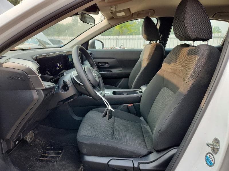 2025 NISSAN KICKS S 7