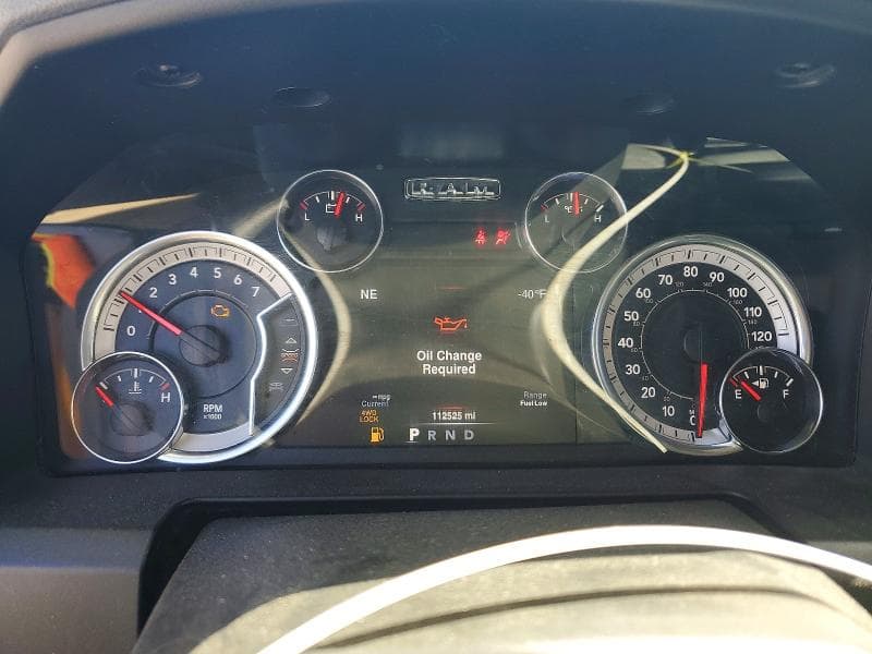 2019 RAM 1500 CLASSIC SLT 9