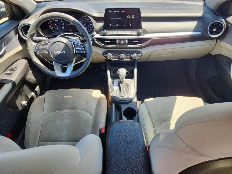 2023 KIA FORTE LXS 8
