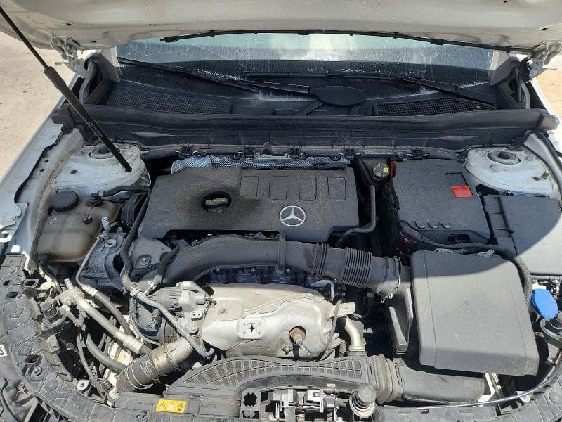 2020 MERCEDES-BENZ GLB 250 11