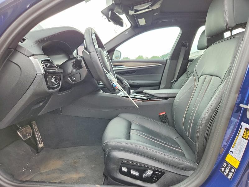 2023 BMW M550XI 7