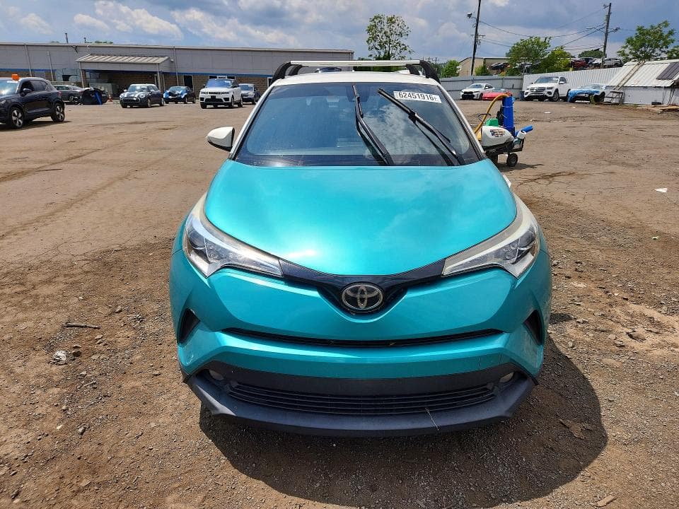2018 TOYOTA C-HR XLE PREMIUM 5