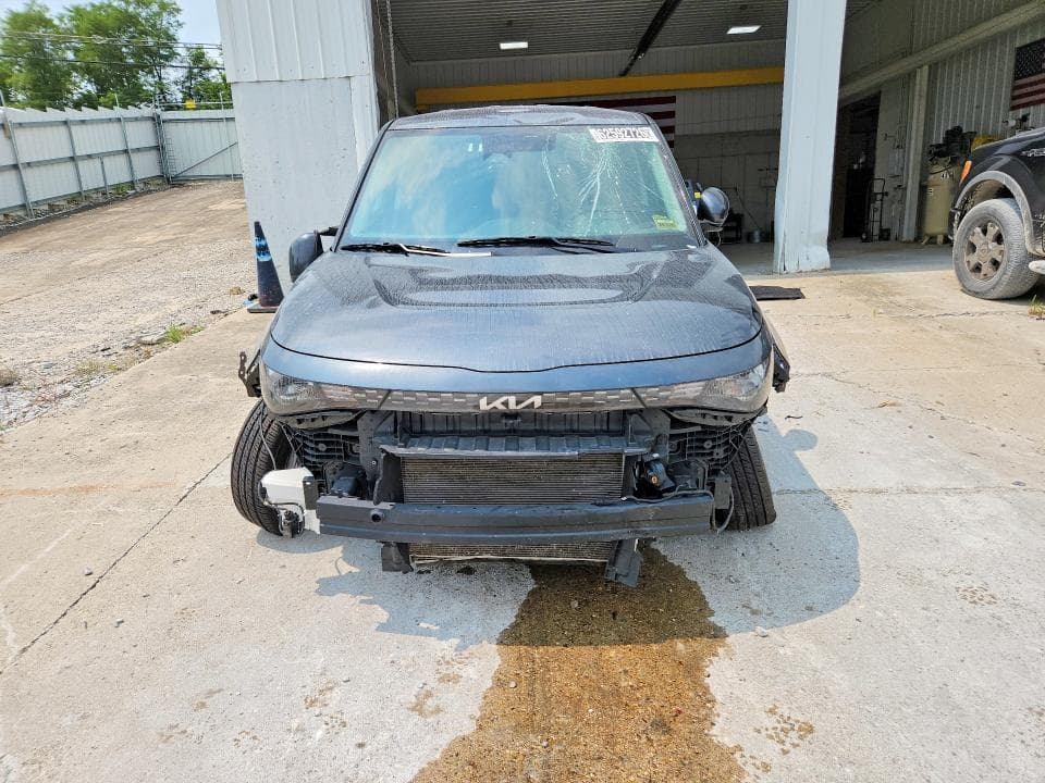 2025 KIA SOUL LX 5