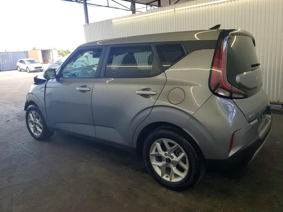 2025 KIA SOUL LX 2