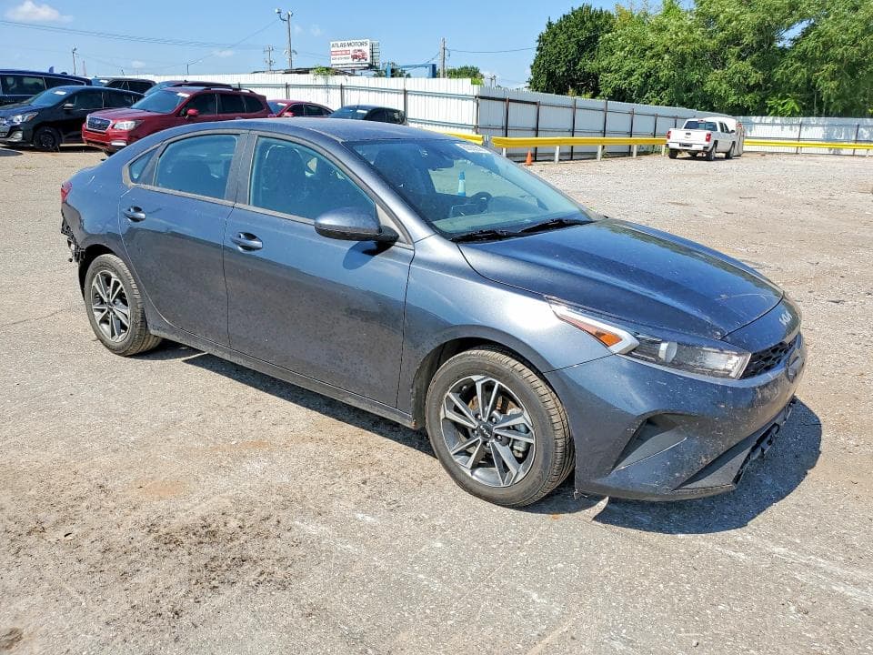 2024 KIA FORTE LXS 4