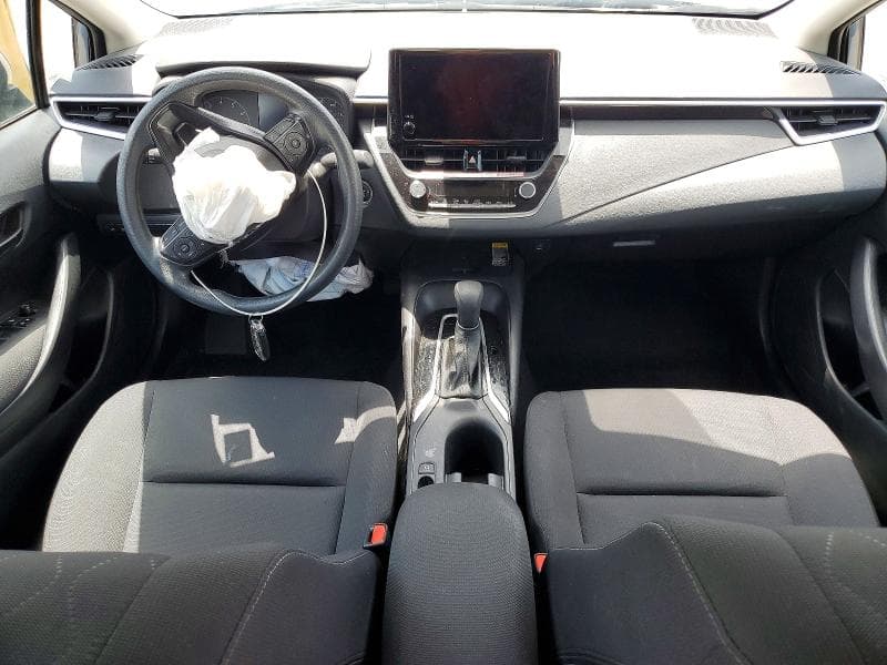2025 TOYOTA COROLLA LE 8