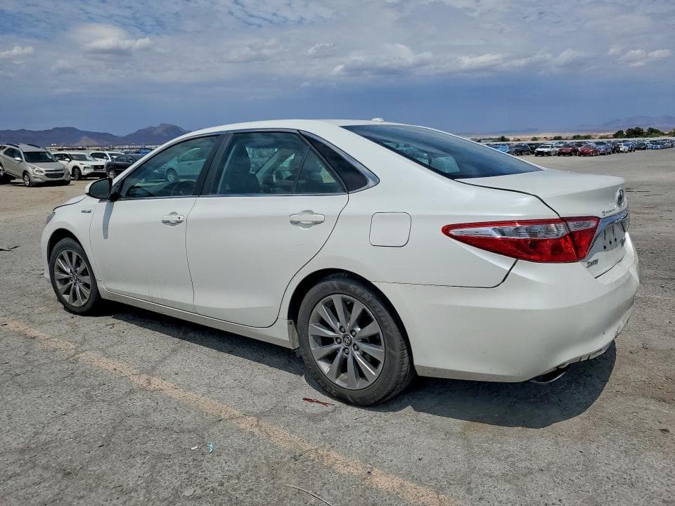 2017 TOYOTA CAMRY HYBRID XLE 2