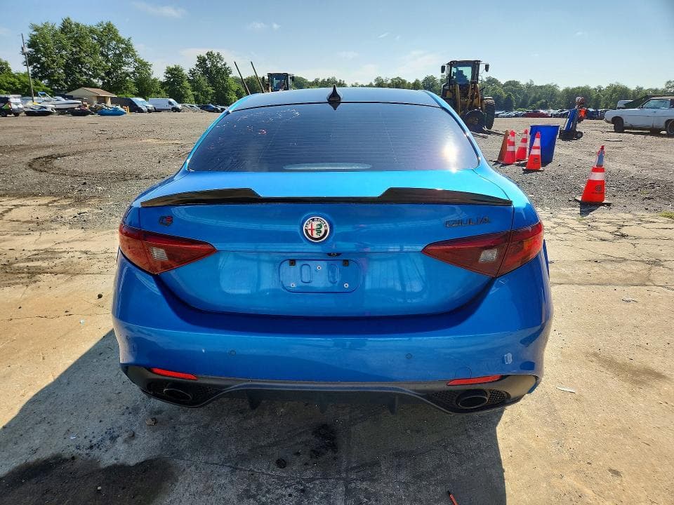 2019 ALFA ROMEO GIULIA TI 6