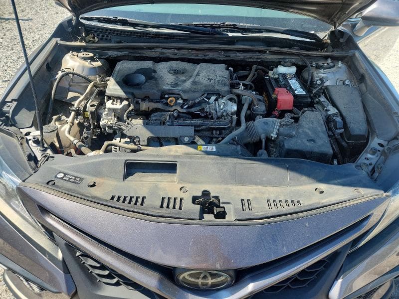 2021 TOYOTA CAMRY SE 11