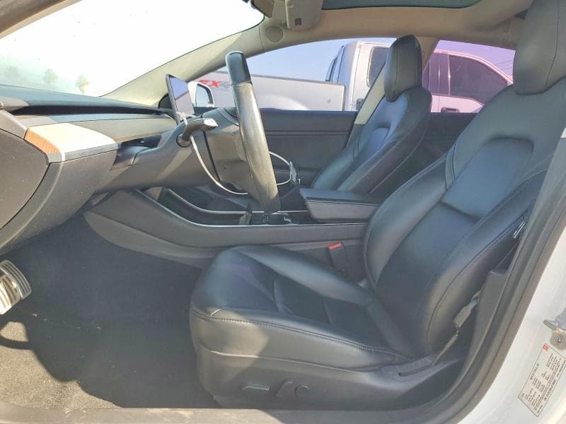 2018 TESLA MODEL 3 7