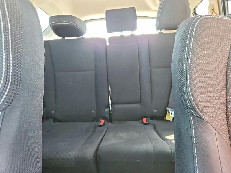 2017 TOYOTA RAV4 XLE 10