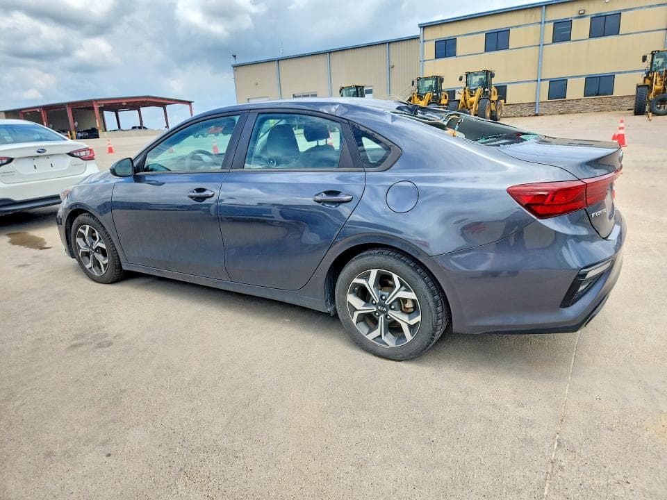 2021 KIA FORTE LXS 2